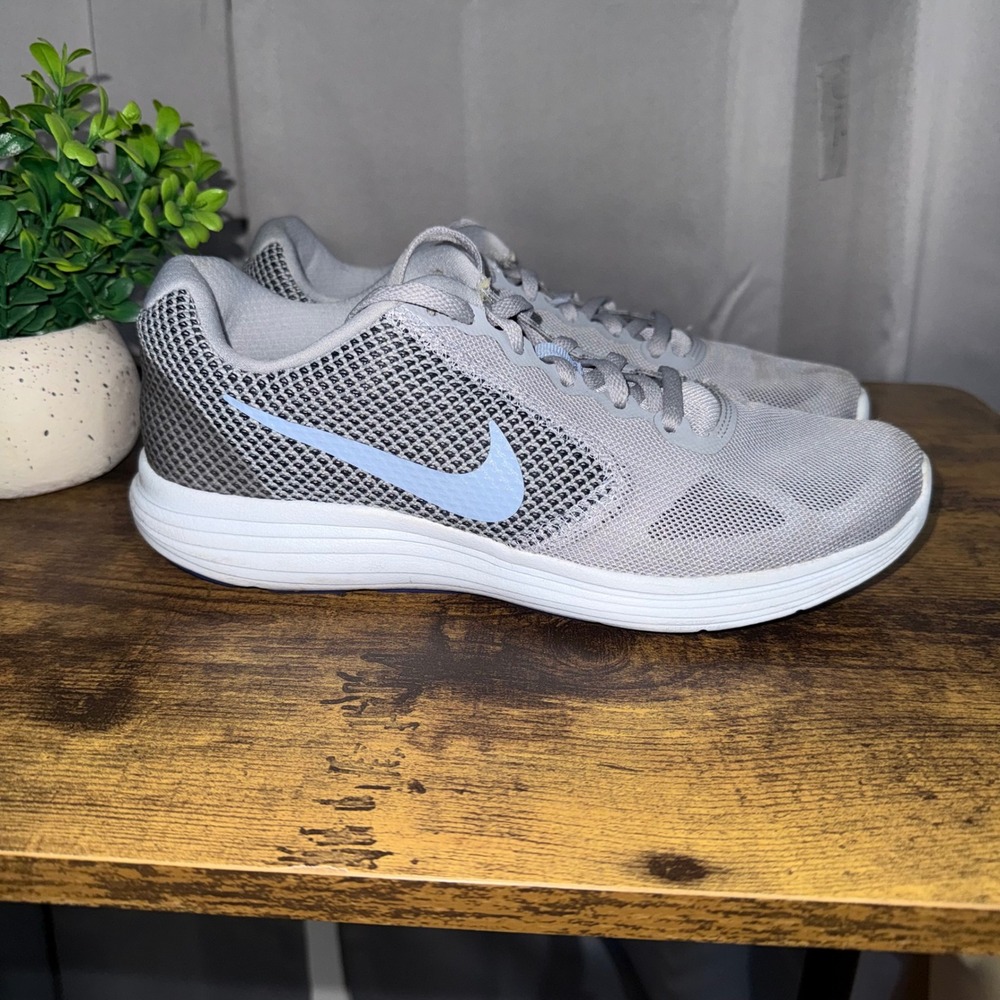 Nike Revolution 3 Running Shoes Women 8.5 Grey Blue 819303-014 Athletic Sneakers